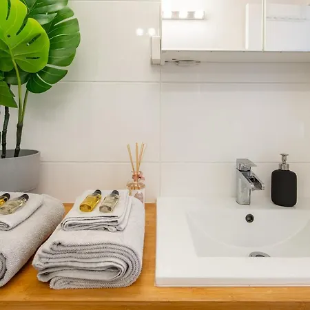 Super - Sentier - Air Conditioning * Paris